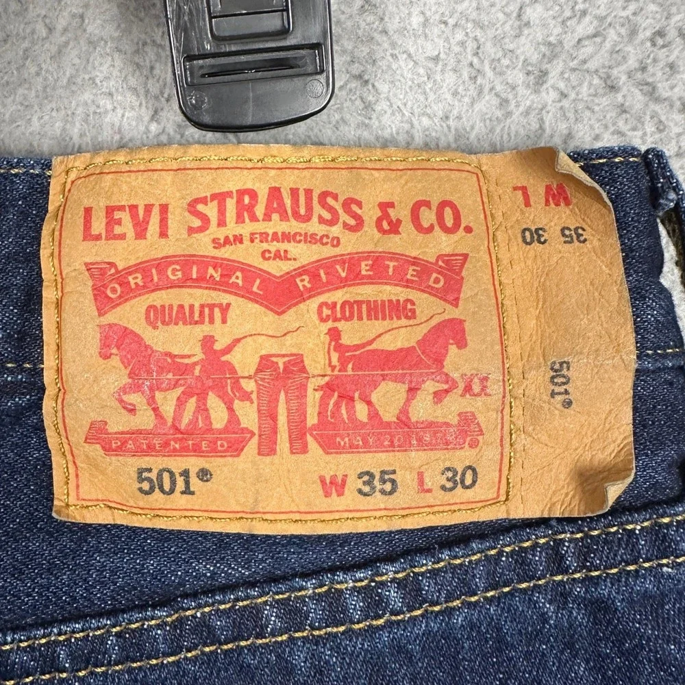 Levis classic 501